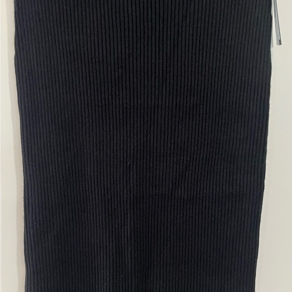 Nicole Miller Black Ribbed Pencil‎ Skirt
